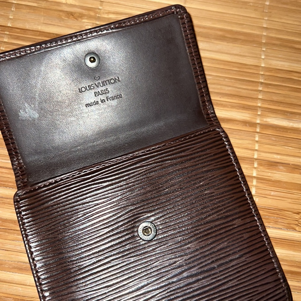 AUTHENTIC LOUIS VUITTON Epi Trifold Wallet